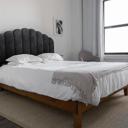Frontdesk Dashing 1 Bedroom Apt Near The Smart Museum-2