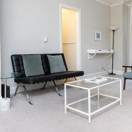 Frontdesk Quaint 1 Bedroom Apt By 57Th Street Beach-2
