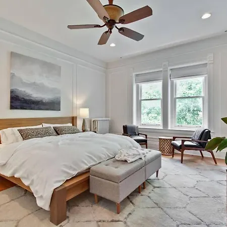 Historic Luxury Townhouse In Downtown Chicago-3