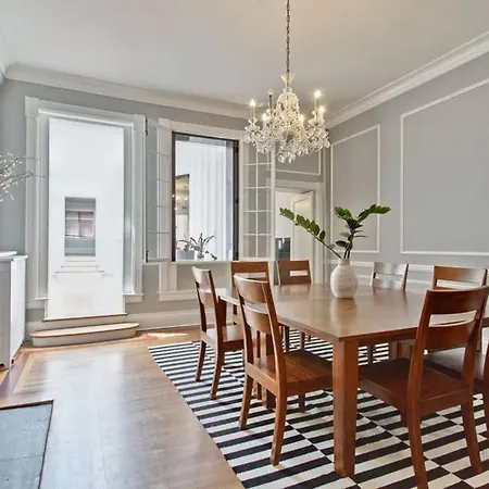 Historic Luxury Townhouse In Downtown Chicago-3