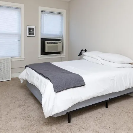 Frontdesk Historic 2 Bedroom Apt By Jackson Park-3