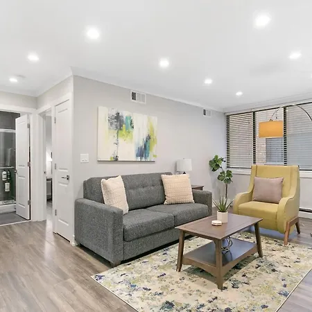 Modern & Stylish 1Br Apt In The Center Of Lakeview - Oakdale 209 Rep-3