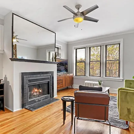 2Br Apartment In Great Spot With Fast Wi-Fi - Roscoe 30-3