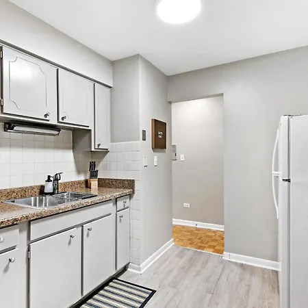 Cozy 1Br Escape, Walk To Dining & Attractions - Oakdale 204-2