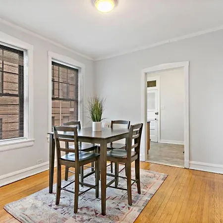 Well-Furnished 1Br Apt In Popular Spot - Belmont J3-2