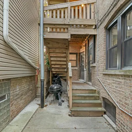 Alluring Studio Apartment In Jefferson Park - Leland 1N-2