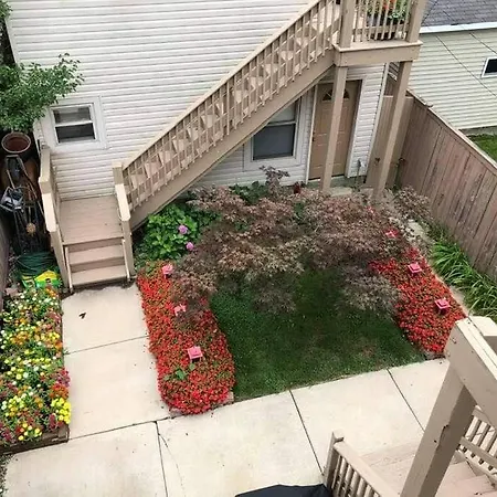 Luxe 5Br 5Ba Single-Family Home With Free Parking & Pet Friendly!-2