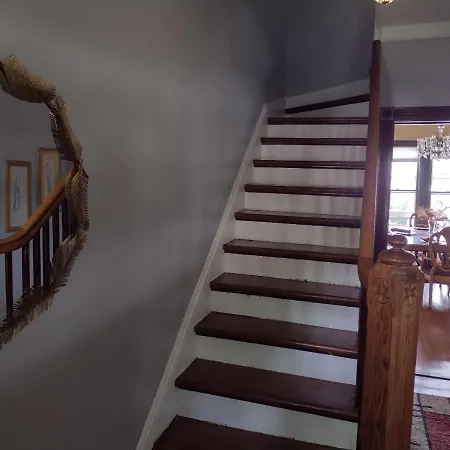 Large Executive Row House In Historic Pullman-2