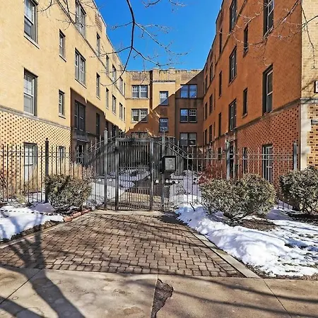 1Br Beautifully Furnished Apt With King-Sized Bed - Marshfield W2-2