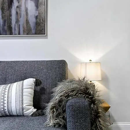 2Br Stylish Apartment In Avondale Close To Shops - Roscoe 1W-2