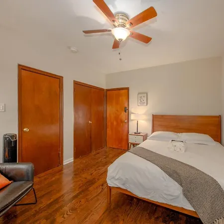 Frontdesk Open Studio Apt Near Mccormick Place-3