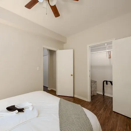 Frontdesk 1 Bedroom Apt Near Barack Obama'S House-2