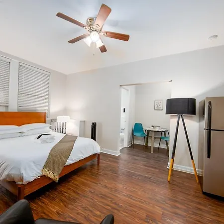 Frontdesk Relaxing Studio Apt Near Jackson Park-3