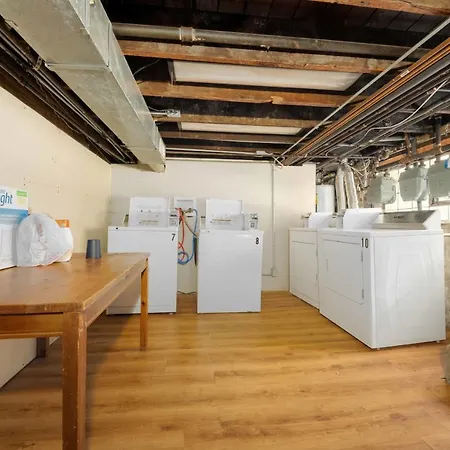 Frontdesk Modern 1 Bedroom Apt Near The United Center-2