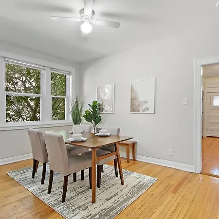 3Br Spacious Apartment In Chicago - Newgard 1N-3