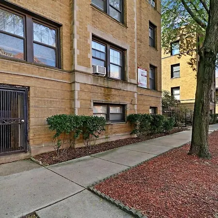 Chic & Fully Furnished Urban Studio Apartment - Oakdale G-3