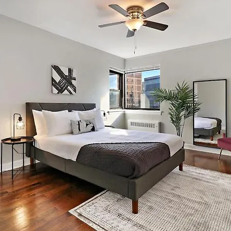 Decom Cozy & Fully Furnished 2Br Apt With Wi-Fi - Sheridan S2-2