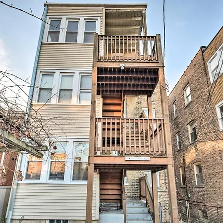 Chicago Apartment 3 Mi From Wrigley Field!-3