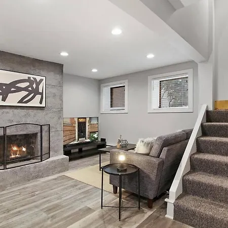 Chic 1Br Apartment With Modern Comforts - Barry Ga-2