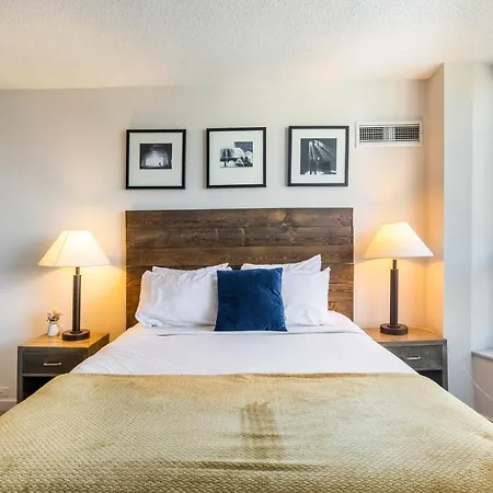 3Br Premium Executive Penthouse W/ Pool & Parking-2