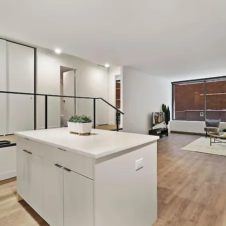1Br Upscale Apartment In Perfect Location - Chestnut 02H-3
