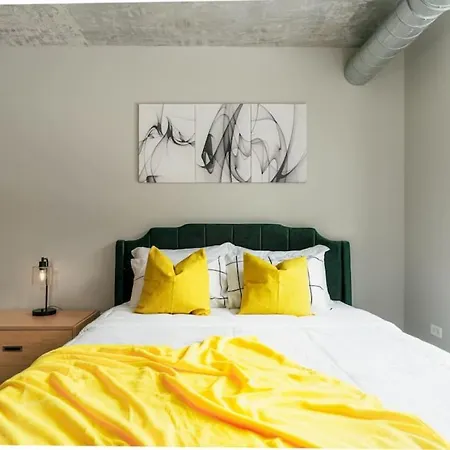 Affordable 2-Bedroom On Wabash-3