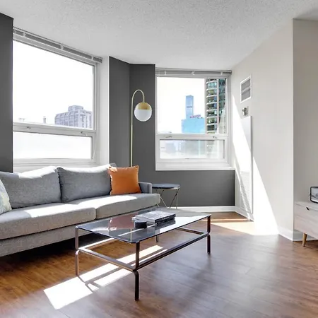 River N 1Br W Gym Wd Nr Mag Mile Chi-85-3