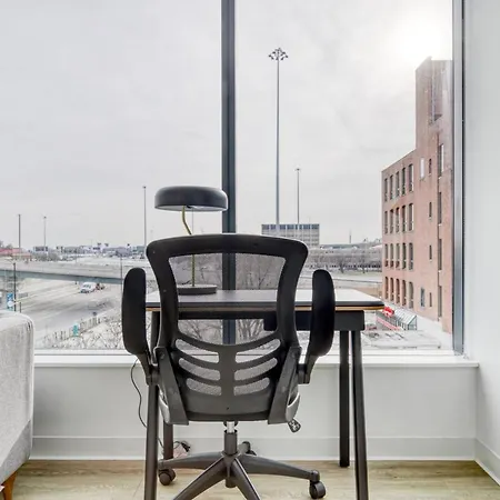 W Loop 1Br W Gym Pool In Heart Of Greektown Chi-536-2