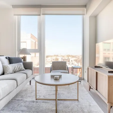 Bucktown 1Br W Lounge Roof Gym Nr L Chi-839-3