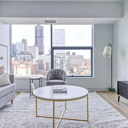W Loop 2Br W Gym Pool In Heart Of Greektown Chi-534-2
