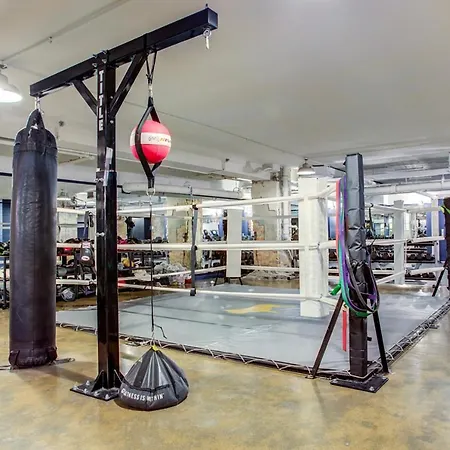 River N 1Br W Gym Pool Nr L Stop Beach Chi-355-2