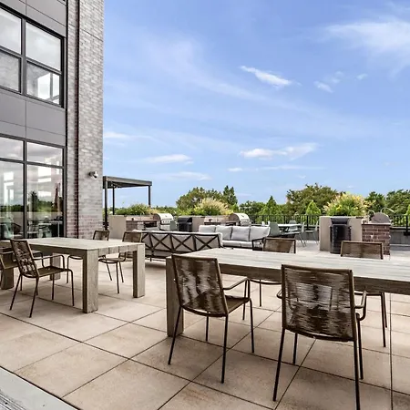 Logan Sq 1Br W Pool Deck Gym Nr L Chi-708-2