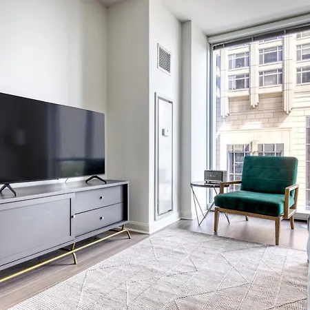 Streeterville Studio W Gym Pool Nr Navy Pier Chi-394-3