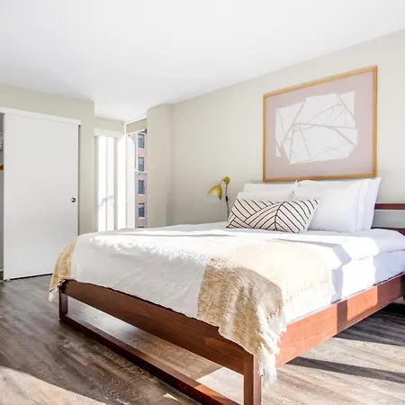 Streeterville 2Br Nr Shopping Cta Trails Chi-341-3