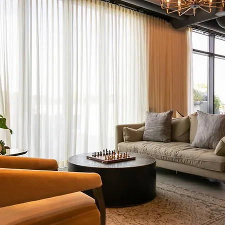 Logan Square 2Br W Pool Lounge Gym Nr L Chi-869-2