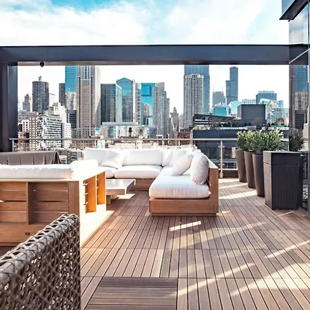 River North 1Br W Gym Lounge Roof Nr Riverwalk Chi-894-3