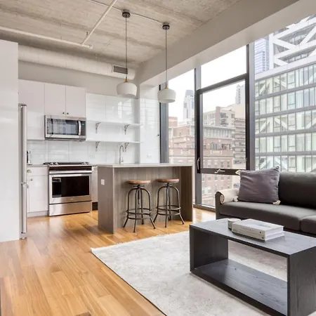 River North 1Br W Gym Lounge Roof Nr Riverwalk Chi-895-3