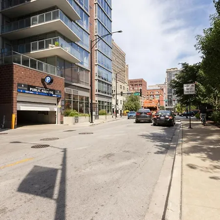 S Loop 1Br W Gym Pool Roof 1 Block To L Chi-690-3
