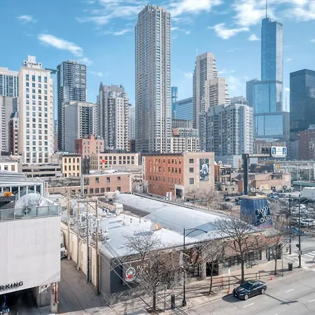 River North 1Br W Gym Lounge Roof Nr Riverwalk Chi-888-3