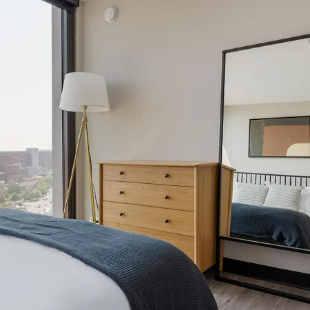 Medical District 3Br W Gym Nr Hospitals Parks Chi-957-2