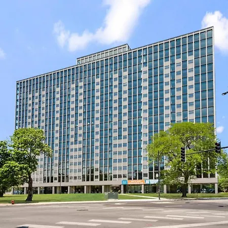 Medical District 3Br W Gym Nr Hospitals Parks Chi-957-3