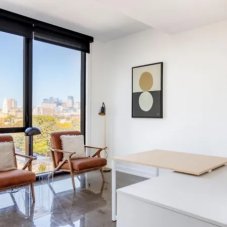 Pilsen Studio W Pool Lounge Nr L Green Line Chi-994-3