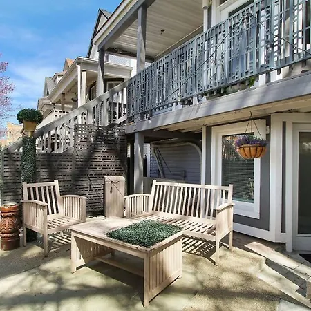 2Br Modern And Cozy Apt Logan Square Pet Friendly-2