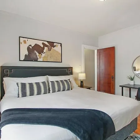 Prime City Stay In A 1Br Apartment - Cullom F2-3