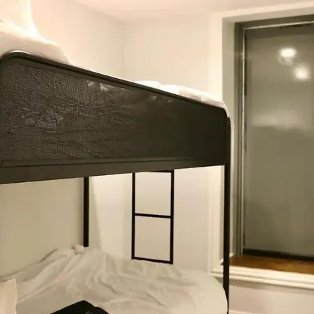Stylish Cozy 2Br Apt Near Train Station Groceries-2