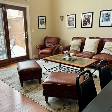 4 Bedroom Home In Best Location Parking Fireplace Back Yard Pets Welcome-2
