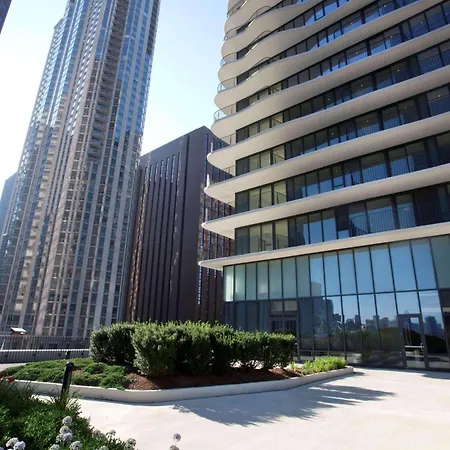Radisson Blu Aqua Hotel, Chicago-3