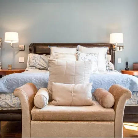 Featured In Chicago Socials Most Luxurious Airbnbs-2