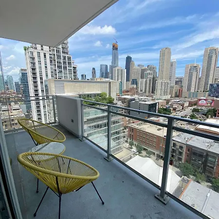 2Br Elegant Premium Suite With Balcony & Sweeping City Views-3