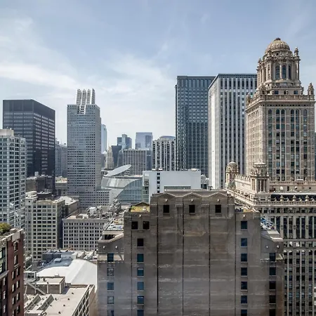 Loop Studio W Theater Pool Nr Millennium Park Chi-958-3